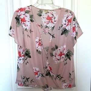 Lily White Summer Breeze Top